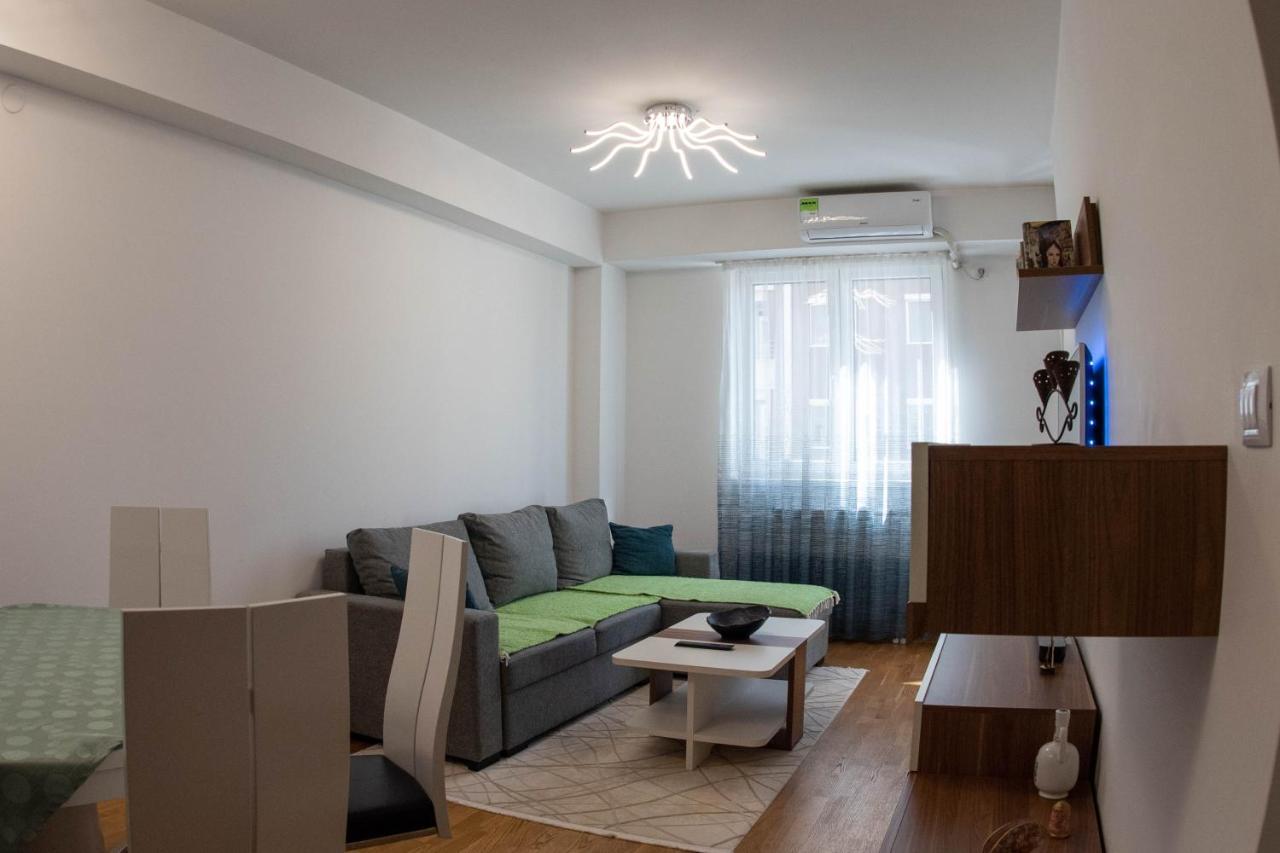 Lovely Apartment Skopje Luaran gambar